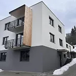 Apartmanovy Dom Dk Atelier