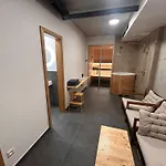 Apartmanovy Dom Dk Atelier Apartmán Dolny Kubin