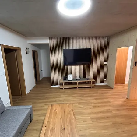 Apartmánový Dom Dk Ateliér Apartamento
