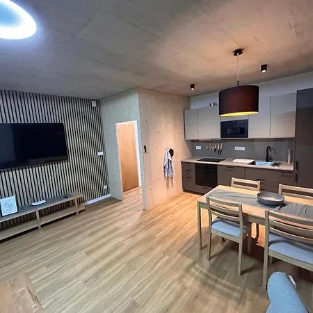 Apartmánový Dom Dk Ateliér Dolny Kubin