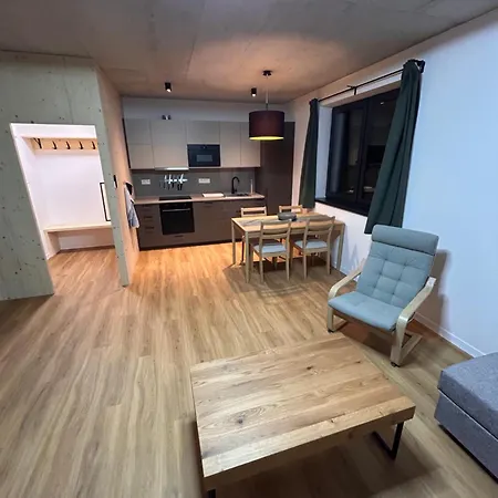 Apartmánový Dom Dk Ateliér Apartamento Dolny Kubin