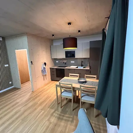 Appartamento Apartmánový Dom Dk Ateliér *
