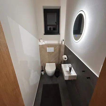Appartamento Apartmánový Dom Dk Ateliér