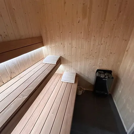 Apartmánový Dom Dk Ateliér Apartamento Dolny Kubin