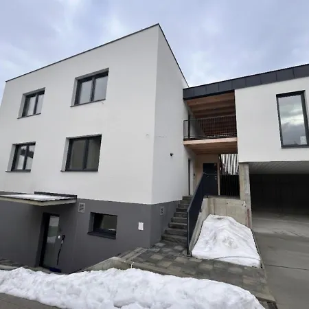 Apartmanovy Dom Dk Atelier Apartman Alsókubin