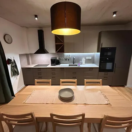 Apartmánový Dom Dk Ateliér Apartamento Dolny Kubin