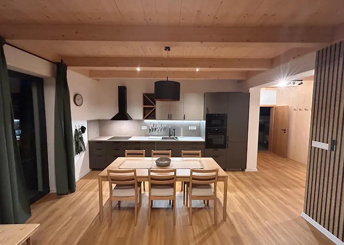 Apartmanovy Dom Dk Atelier Alsókubin