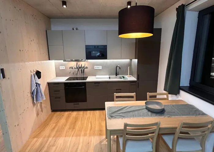 Apartmanovy Dom Dk Atelier