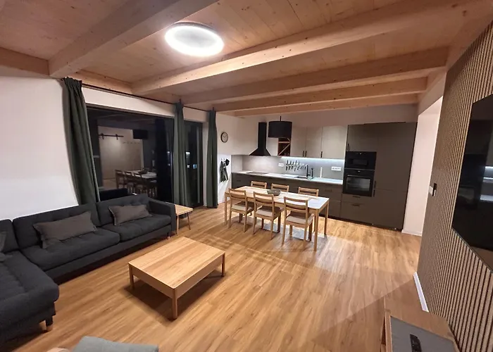 Apartmanovy Dom Dk Atelier Apartmán *