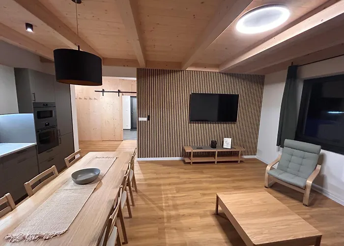 Apartmanovy Dom Dk Atelier *