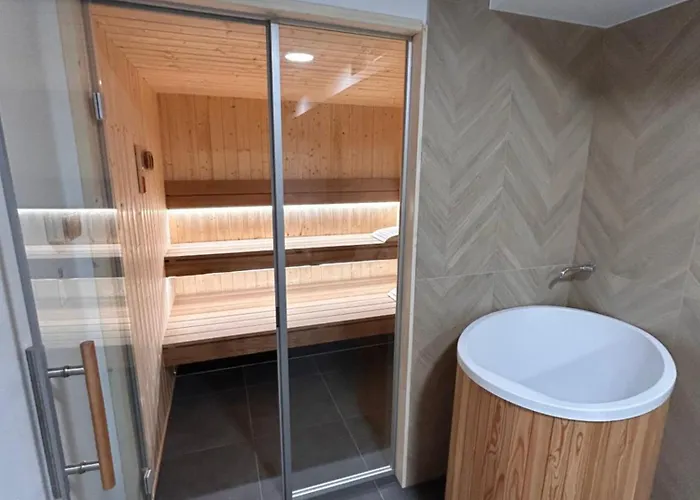 Apartmanovy Dom Dk Atelier Apartman Alsókubin