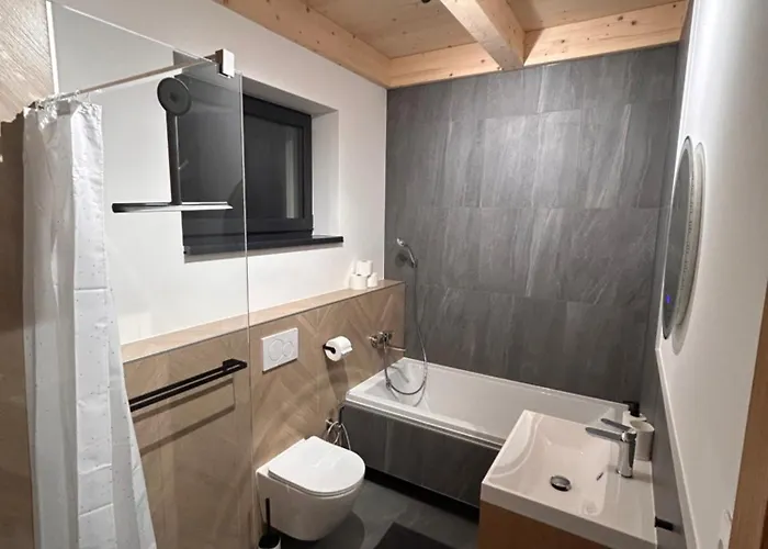 Apartmanovy Dom Dk Atelier