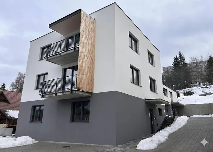 Apartmanovy Dom Dk Atelier