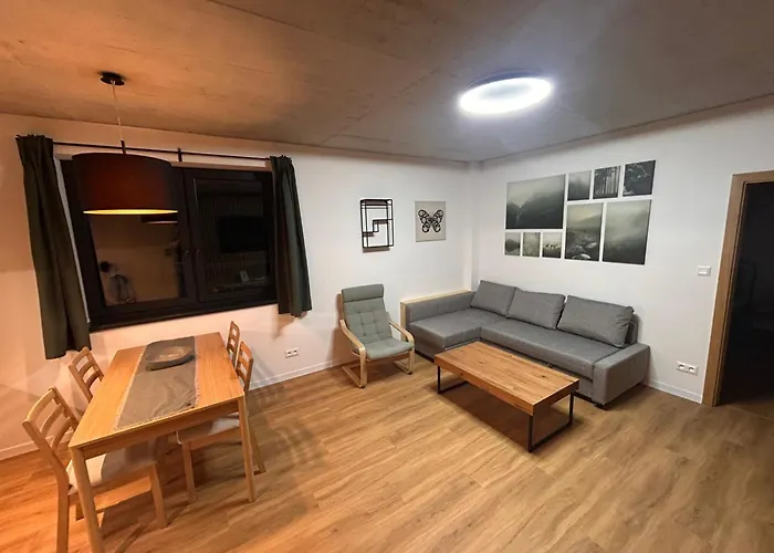 Apartmanovy Dom Dk Atelier Alsókubin